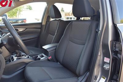 2019 Nissan Rogue S  AWD 4dr Crossover! Back Up Camera! Blind Spot Monitor! Rear Cross Traffic Alert! Collision Mitigation! Sport & Eco Modes! Bluetooth! - Photo 11 - Portland, OR 97266