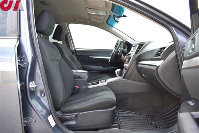 2014 Subaru Outback 2.5i  AWD 4dr Wagon CVT! CD/AUX & Bluetooth w/Voice Activation! Trunk Cargo Cover! Traction Control! Cruise Control! All Weather Floor Mats! Roof-Rack! - Photo 24 - Portland, OR 97266