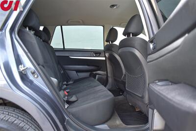 2014 Subaru Outback 2.5i  AWD 4dr Wagon CVT! CD/AUX & Bluetooth w/Voice Activation! Trunk Cargo Cover! Traction Control! Cruise Control! All Weather Floor Mats! Roof-Rack! - Photo 23 - Portland, OR 97266