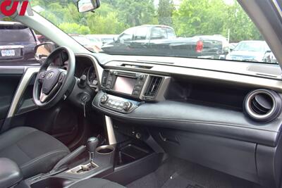 2013 Toyota RAV4 XLE  AWD 4dr SUV! Back Up Camera! Eco & Sport Mode! Bluetooth! Center Diff Lock! Sunroof! Roof-Rack! All Weather Mats! - Photo 11 - Portland, OR 97266