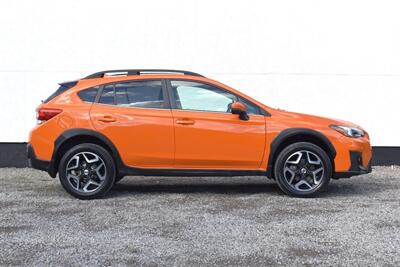 2018 Subaru Crosstrek 2.0i Limited Sport Utility 4dr AWD! X-Mode! EyeSight Safety Tech! Back Up Camera! Blind Spot Monitor! Apple CarPlay! Heated Leather Seats! - Photo 6 - Portland, OR 97266