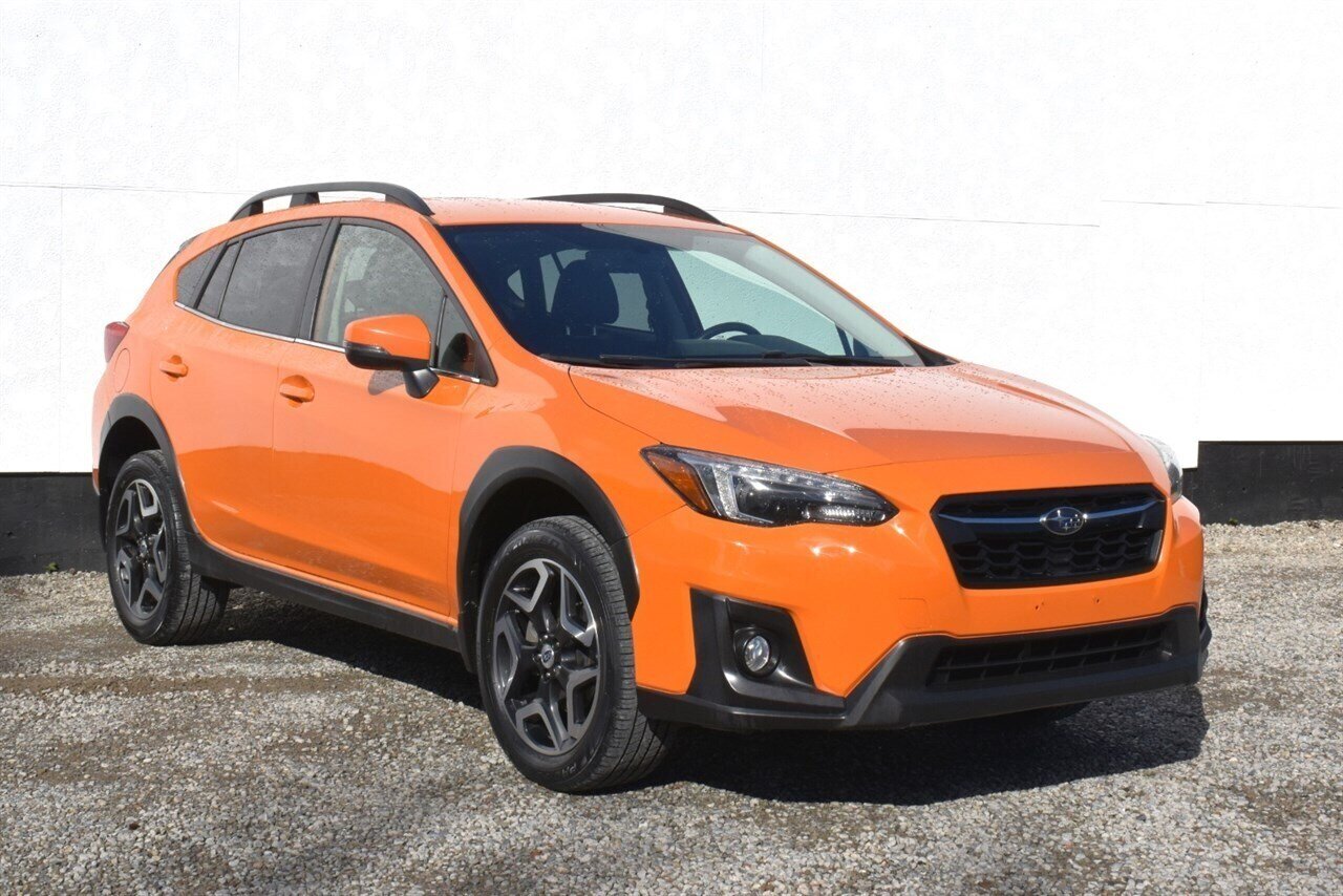 2018 Subaru Crosstrek 2.0i Limited Sport Utility 4dr  AWD! X-Mode! EyeSight Safety Tech! Back Up Camera! Blind Spot Monitor! Apple CarPlay! Heated Leather Seats! - Photo 1 - Portland, OR 97266