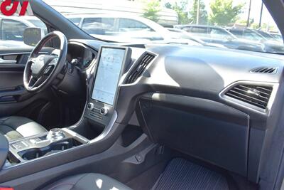 2022 Ford Edge SEL  AWD 4dr Crossover! Ford Co-Pilot360: Back Up Cam! Blind Spot Monitor! Cross-Traffic Alert! Parking Sensors! Android Auto! Apple CarPlay! Heated Seats! Tow Hitch! Pano-Sunroof! - Photo 12 - Portland, OR 97266