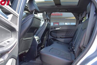 2022 Ford Edge SEL  AWD 4dr Crossover! Ford Co-Pilot360: Back Up Cam! Blind Spot Monitor! Cross-Traffic Alert! Parking Sensors! Android Auto! Apple CarPlay! Heated Seats! Tow Hitch! Pano-Sunroof! - Photo 16 - Portland, OR 97266