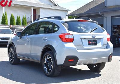 2017 Subaru Crosstrek 2.0i Premium  4dr Crossover CVT! Back Up Camera! Bluetooth w/Voice Activation! Traction Control! Heated Seats! All Weather Floor Mats! Roof-Rails! - Photo 2 - Portland, OR 97266