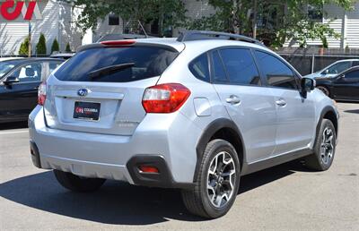2017 Subaru Crosstrek 2.0i Premium  4dr Crossover CVT! Back Up Camera! Bluetooth w/Voice Activation! Traction Control! Heated Seats! All Weather Floor Mats! Roof-Rails! - Photo 5 - Portland, OR 97266