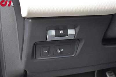 2020 Land Rover Discovery Sport P250 S R-Dynamic  AWD 4dr SUV! Back-Up Cam! Electronic Rear View Mirror! Full Parking Assist! Lane Assist! Bluetooth! Heads-Up Display! Pano-Sunroof! Power Liftgate! - Photo 14 - Portland, OR 97266