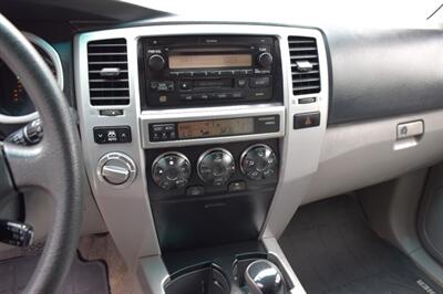 2005 Toyota 4Runner SR5 4WD 4dr SUV w/V6! Center Locking Differential! Multi-Mode Four Wheel Drive! Off-Road Downhill Assist! Roof-Rack! All Weather Mats! Tow-Hitch! - Photo 18 - Portland, OR 97266