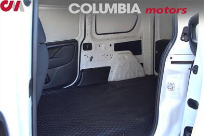2017 RAM ProMaster City Tradesman SLT 4dr Cargo Mini-Van! Back Up Camera! Traction Control! Cruise Control! Bluetooth/USB/Aux-In! Ladder Roof Rack! - Photo 19 - Portland, OR 97266
