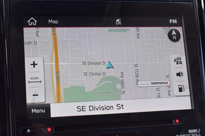 2019 Subaru Ascent Limited 8-Passenger  AWD 4dr SUV! X-Mode! EyeSight Assist Tech! Blind Spot Monitor! Back Up Cam! Navi! Apple CarPlay! Android Auto! Pwr Liftgate! Full Heated Leather Seats! Pano Sunroof! Roof Rails! - Photo 26 - Portland, OR 97266