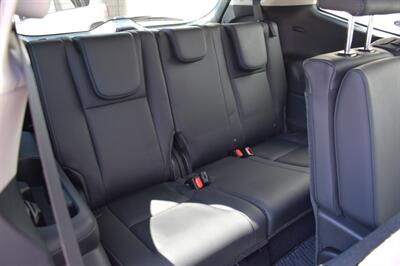 2019 Subaru Ascent Limited 8-Passenger  AWD 4dr SUV! X-Mode! EyeSight Assist Tech! Blind Spot Monitor! Back Up Cam! Navi! Apple CarPlay! Android Auto! Pwr Liftgate! Full Heated Leather Seats! Pano Sunroof! Roof Rails! - Photo 33 - Portland, OR 97266