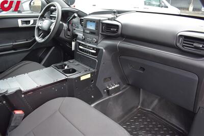 2021 Ford Explorer Hybrid Police Interceptor Utility  AWD 4dr SUV! Certified Calibration! Back Up Cam! Parking Assist Sensors! Driver Side Spotlight! Setina Partition! Setina Cargo Storage System! Bluetooth & USB/Aux! Tow Hitch! - Photo 12 - Portland, OR 97266