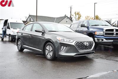 2020 Hyundai IONIQ Hybrid SE  4dr Hatchback **BY APPOINTMENT ONLY** Heated Front Seats! Blind-Spot Monitor! Apple Carplay! Android Auto! Backup Camera! All Weather Rubber Floor Mats! - Photo 1 - Portland, OR 97266