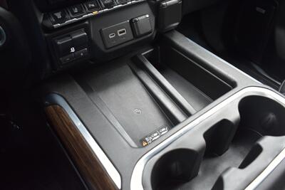 2020 Chevrolet Silverado 3500 High Country  4dr Crew Cab! Long Bed! Duramax Diesel! Tow Package! Heated & Cooled Leather Seats! Backup Camera! - Photo 31 - Portland, OR 97266