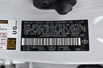 2022 Toyota Prius Prime XLE 4dr Hatchback! 55 City MPG! 53 Hwy MPG! Back up Camera! Pre-Collision Assist! Lane Departure Assist! Dynamic Radar Cruise Control! Apple CarPlay! Wireless Charger! Heated Seats! - Photo 35 - Portland, OR 97266