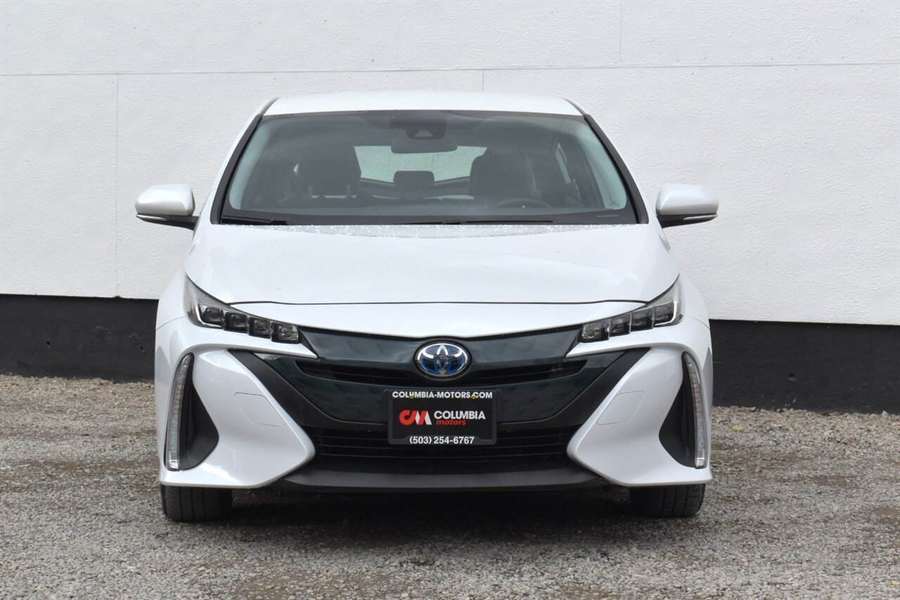 2022 Toyota Prius Prime XLE 4dr Hatchback! 55 City MPG! 53 Hwy MPG! Back up Camera! Pre-Collision Assist! Lane Departure Assist! Dynamic Radar Cruise Control! Apple CarPlay! Wireless Charger! Heated Seats! - Photo 7 - Portland, OR 97266