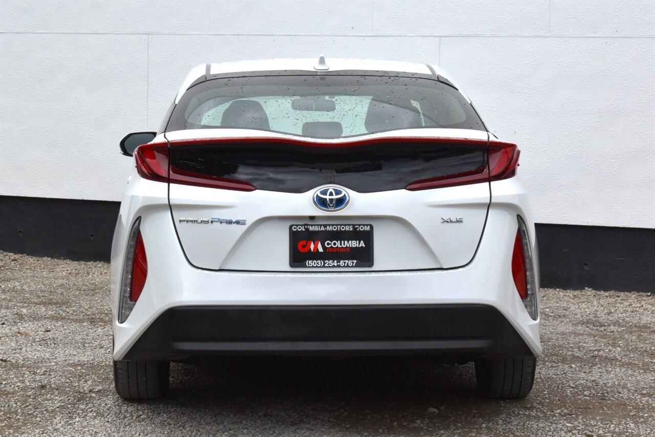 2022 Toyota Prius Prime XLE 4dr Hatchback! 55 City MPG! 53 Hwy MPG! Back up Camera! Pre-Collision Assist! Lane Departure Assist! Dynamic Radar Cruise Control! Apple CarPlay! Wireless Charger! Heated Seats! - Photo 4 - Portland, OR 97266
