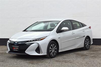 2022 Toyota Prius Prime XLE 4dr Hatchback! 55 City MPG! 53 Hwy MPG! Back up Camera! Pre-Collision Assist! Lane Departure Assist! Dynamic Radar Cruise Control! Apple CarPlay! Wireless Charger! Heated Seats! - Photo 8 - Portland, OR 97266