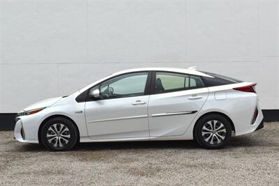 2022 Toyota Prius Prime XLE 4dr Hatchback! 55 City MPG! 53 Hwy MPG! Back up Camera! Pre-Collision Assist! Lane Departure Assist! Dynamic Radar Cruise Control! Apple CarPlay! Wireless Charger! Heated Seats! - Photo 9 - Portland, OR 97266