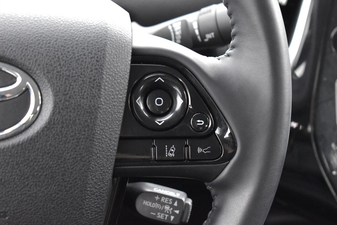 2022 Toyota Prius Prime XLE 4dr Hatchback! 55 City MPG! 53 Hwy MPG! Back up Camera! Pre-Collision Assist! Lane Departure Assist! Dynamic Radar Cruise Control! Apple CarPlay! Wireless Charger! Heated Seats! - Photo 16 - Portland, OR 97266