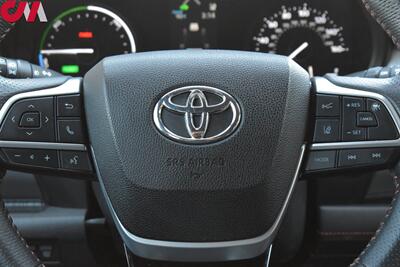 2021 Toyota Sienna XSE 7-Passenger  4dr Mini-Van! Hybrid! GPS Navigation! Bluetooth! Rear View Camera! EV & Sport Mode! Sunroof! Power Sliding Doors! Power Liftgate! Heated Leather Seats! Rear Climate Control! - Photo 15 - Portland, OR 97266
