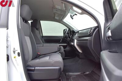 2016 Toyota Tundra SR5 4x4 4dr CrewMax Cab Pickup SB! Rear View Camera! Bluetooth! Tow Package! 4H & 4L! Bed Cover! Vehicle Stability Control! - Photo 16 - Portland, OR 97266