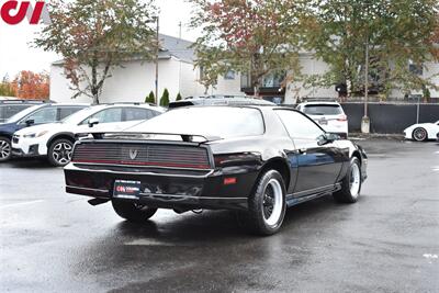 1983 Pontiac Firebird SE  2dr HatchBack V8 305 Carbureted! Classic Car! Bluetooth W/Mic! Federal Super Steel 595 Tires! Sony CD Player! - Photo 5 - Portland, OR 97266