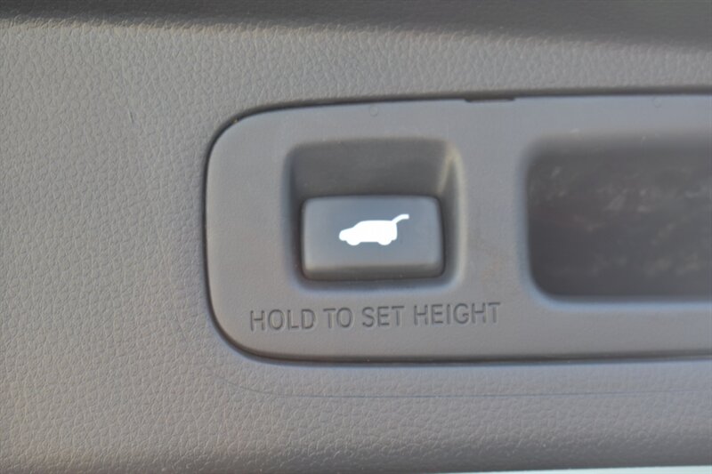 2025 Honda CR-V Hybrid Sport-L AWD 4dr SUV! 40 City MPG! Back Up Camera! Blind Spot Monitor! Lane Assist! Bluetooth Connectivity! Selectable Drive Modes! Power Tailgate! Adaptive Cruise Control! Heated Leather Seats! Sunroof! - Photo 32 - Portland, OR 97266