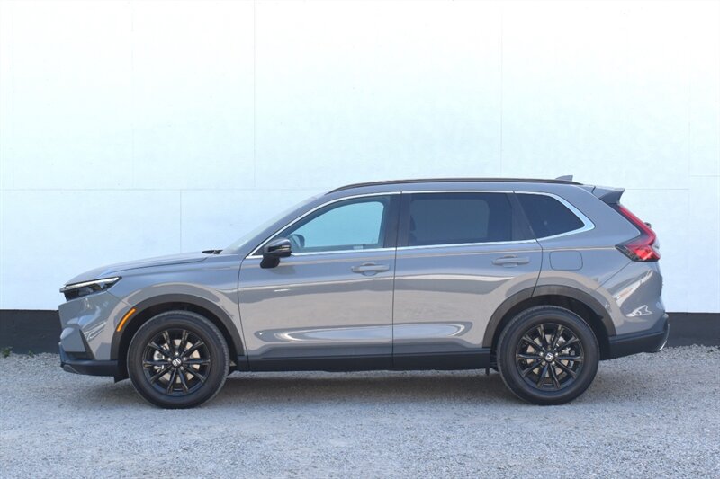 2025 Honda CR-V Hybrid Sport-L AWD 4dr SUV! 40 City MPG! Back Up Camera! Blind Spot Monitor! Lane Assist! Bluetooth Connectivity! Selectable Drive Modes! Power Tailgate! Adaptive Cruise Control! Heated Leather Seats! Sunroof! - Photo 9 - Portland, OR 97266