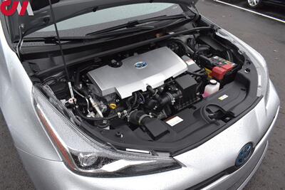 2022 Toyota Prius Limited 4dr Hatchback**BY APPOINTMENT ONLY**54 City MPG! 50 Hwy MPG! Toyota Safety Sense 2.0! Back Up Cam! Blind Spot Monitor! Lane Assist! EV/ECO/PWR Modes! Navi! Heated Leather Seats! - Photo 28 - Portland, OR 97266