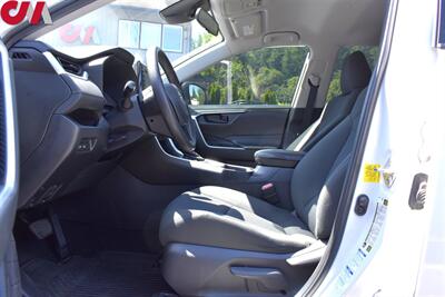 2020 Toyota RAV4 LE  AWD 4dr SUV**BY APPOINTMENT ONLY**Back Up Cam! Lane Assist! Pedestrian Detection! Android Auto & Apple CarPlay! Eco/Sport/Snow/Mud Driving Modes! Roof-Rack! - Photo 10 - Portland, OR 97266