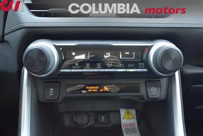 2020 Toyota RAV4 LE AWD 4dr SUV! Back Up Cam! Lane Assist! Pedestrian Detection! Android Auto & Apple CarPlay! Eco/Sport/Snow/Mud Driving Modes! Roof-Rack! - Photo 23 - Portland, OR 97266