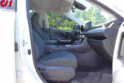 2020 Toyota RAV4 LE  AWD 4dr SUV**BY APPOINTMENT ONLY**Back Up Cam! Lane Assist! Pedestrian Detection! Android Auto & Apple CarPlay! Eco/Sport/Snow/Mud Driving Modes! Roof-Rack! - Photo 27 - Portland, OR 97266