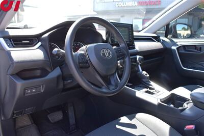 2020 Toyota RAV4 LE  AWD 4dr SUV**BY APPOINTMENT ONLY**Back Up Cam! Lane Assist! Pedestrian Detection! Android Auto & Apple CarPlay! Eco/Sport/Snow/Mud Driving Modes! Roof-Rack! - Photo 3 - Portland, OR 97266