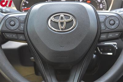 2020 Toyota RAV4 LE  AWD 4dr SUV**BY APPOINTMENT ONLY**Back Up Cam! Lane Assist! Pedestrian Detection! Android Auto & Apple CarPlay! Eco/Sport/Snow/Mud Driving Modes! Roof-Rack! - Photo 15 - Portland, OR 97266