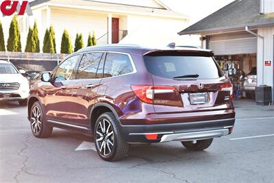 2021 Honda Pilot Touring  AWD 4dr SUV **BY APPOINTMENT ONLY** Back-Up Cam! Blu-ray™ Rear Entertainment System!  Power Tailgate! Roof Rails! Leather Heated Front & 2nd-Row! Navi! - Photo 2 - Portland, OR 97266