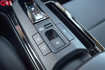 2024 Toyota Prius LE 4dr Hatchback! Toyota Safety Sense 3.0! 57 City MPG! 56 Hwy MPG! Back Up Cam! Bluetooth! Adaptive Cruise Control! - Photo 26 - Portland, OR 97266