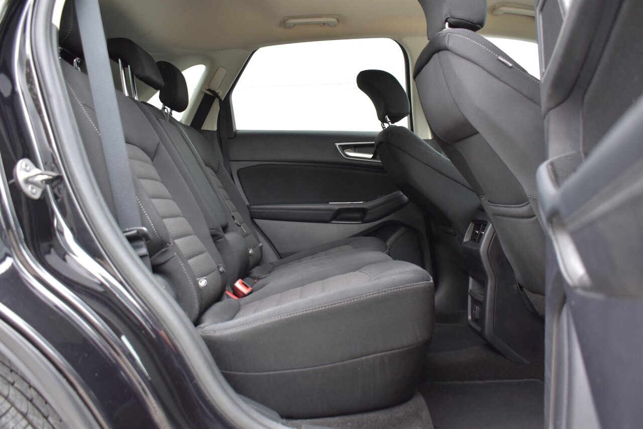 2019 Ford Edge SEL 4dr Crossover**BY APPOINTMENT ONLY** Back Up Camera! Blind Spot Monitor! Lane Assist! Collision Mitigation System! Bluetooth Connectivity! Auto-Stop/Start Tech! - Photo 23 - Portland, OR 97266