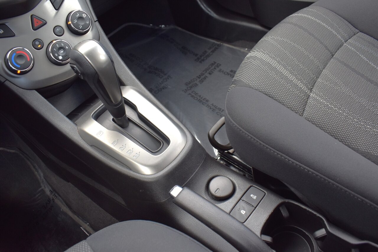 2012 Chevrolet Sonic LT 4dr Hatchback! 27 City MPG! 37 Hwy MPG! CD/Aux-In! Bluetooth Connectivity! Air Conditioning! Compact & Easy to Park! Front-Wheel Drive! Stability Control! Traction Control! Rear Child Safety Locks! - Photo 20 - Portland, OR 97266