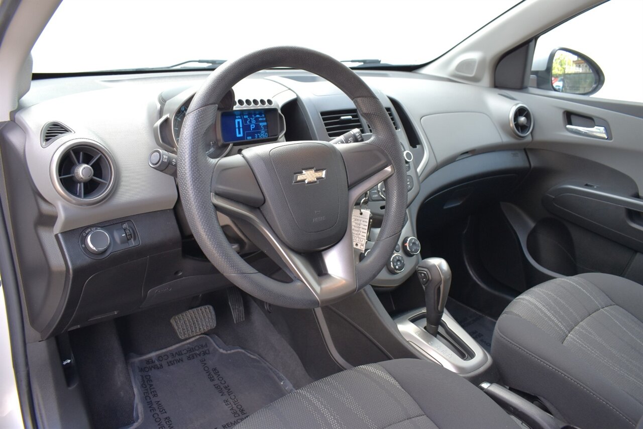 2012 Chevrolet Sonic LT 4dr Hatchback! 27 City MPG! 37 Hwy MPG! CD/Aux-In! Bluetooth Connectivity! Air Conditioning! Compact & Easy to Park! Front-Wheel Drive! Stability Control! Traction Control! Rear Child Safety Locks! - Photo 3 - Portland, OR 97266