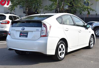 2012 Toyota Prius One  4dr Hatchback 51 City MPG! 48 Hwy MPG! EV/ECO/PWR Modes! Bluetooth w/Voice Activation! Trunk Cargo Cover! - Photo 5 - Portland, OR 97266