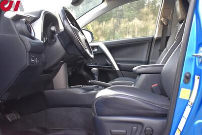 2016 Toyota RAV4 Hybrid Limited  AWD 4dr SUV! Toyota Safety Sense: Pre-Collision System! Blind Spot Monitor! Cross Traffic Alert & Lane Assist! Back Up Cam! Bluetooth! Eco & Sport Modes! Heated Leather Seats! Sunroof! Roof-Rack! - Photo 10 - Portland, OR 97266