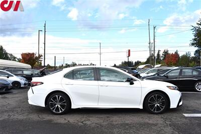 2020 Toyota Camry SE  4dr Sedan! **BY APPOINTMENT ONLY** Smartphone Interface! Push-Start! Keyless Entry! Navigation! Back-Up Cam! Pedestrian Detection System! - Photo 6 - Portland, OR 97266