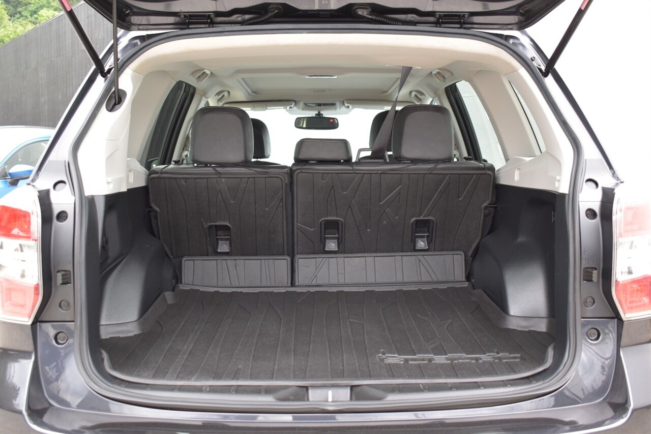 2016 Subaru Forester 2.0XT Touring AWD 4dr Wagon! X-Mode! SI#-Drive! Back Up Camera! Heated Leather Seats! Pano-Sunroof! Bluetooth! Power Liftgate! - Photo 31 - Portland, OR 97266