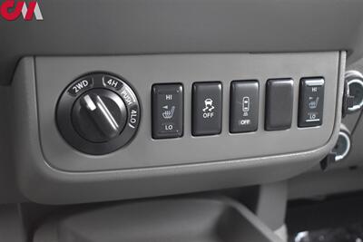 2016 Nissan Frontier SV  4x4 4dr Crew Cab 5 ft. SB Pickup 5A! Rear View Camera! Parking Assist! Bluetooth & Aux! Hill Descent Control! 4H & 4L! Heated Seats! Bedside Rails! - Photo 22 - Portland, OR 97266