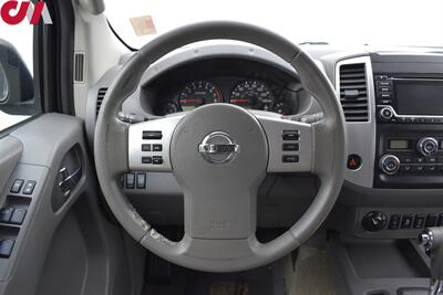 2016 Nissan Frontier SV  4x4 4dr Crew Cab 5 ft. SB Pickup 5A! Rear View Camera! Parking Assist! Bluetooth & Aux! Hill Descent Control! 4H & 4L! Heated Seats! Bedside Rails! - Photo 14 - Portland, OR 97266