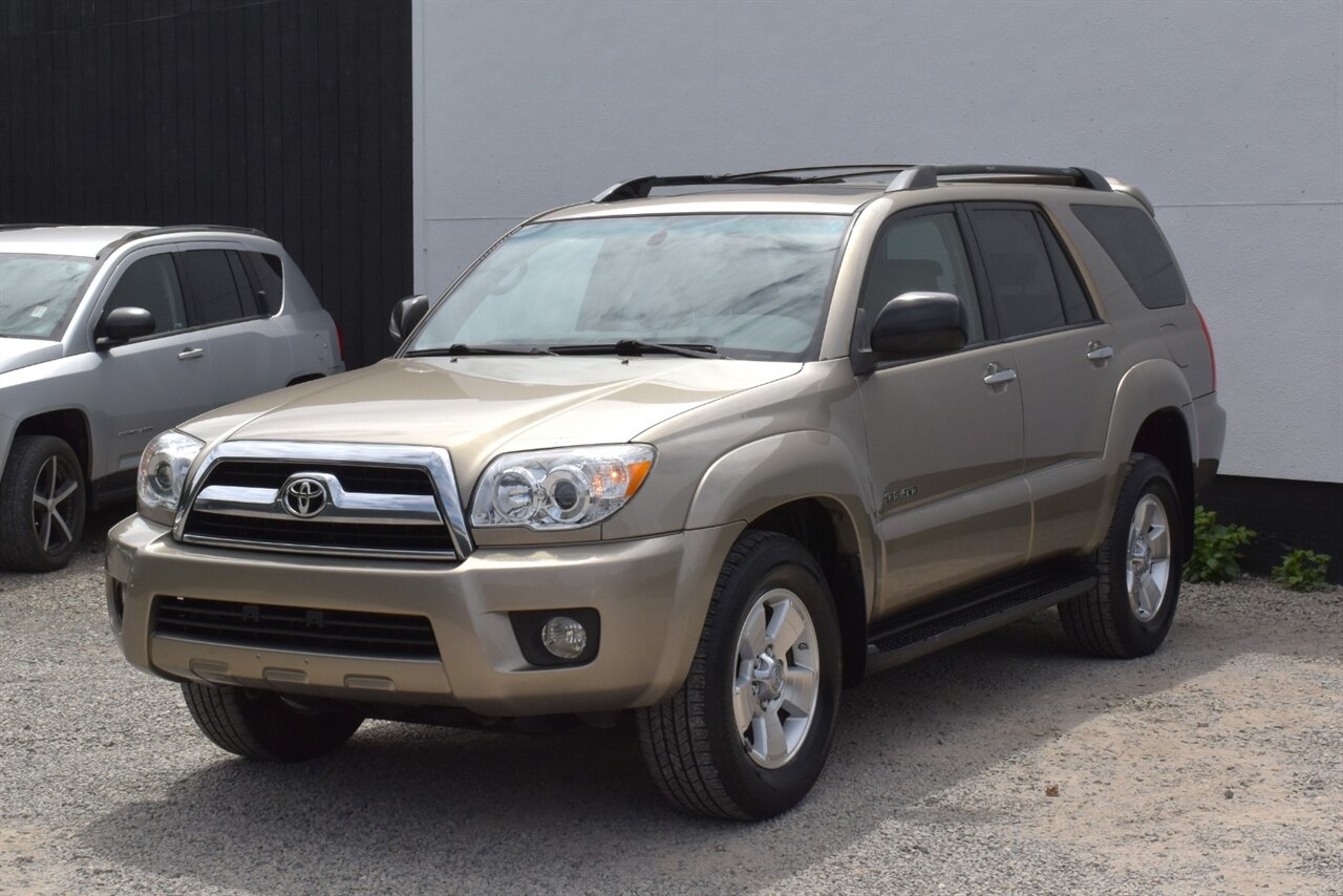 2008 Toyota 4Runner SR5 4X4 4dr SUV (4.0L V6)! Locking Center Differential! Multi-Mode Four Wheel Drive! Cruise Control! Traction Control! AM/FM/ CD w/6 Speakers! Tow Hitch! Roof Rack! Sunroof! - Photo 8 - Portland, OR 97266