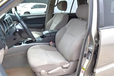 2008 Toyota 4Runner SR5 4X4 4dr SUV (4.0L V6)! Locking Center Differential! Multi-Mode Four Wheel Drive! Cruise Control! Traction Control! AM/FM/ CD w/6 Speakers! Tow Hitch! Roof Rack! Sunroof! - Photo 11 - Portland, OR 97266