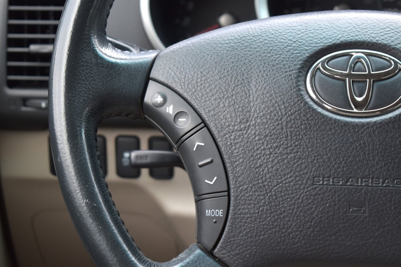 2008 Toyota 4Runner SR5 4X4 4dr SUV (4.0L V6)! Locking Center Differential! Multi-Mode Four Wheel Drive! Cruise Control! Traction Control! AM/FM/ CD w/6 Speakers! Tow Hitch! Roof Rack! Sunroof! - Photo 15 - Portland, OR 97266