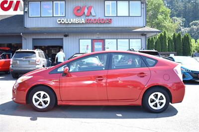 2015 Toyota Prius Four  4dr Hatchback 51 City/48 Hwy Mpg! Star Safety System! Back Up Cam! Bluetooth! Navigation! EV, ECO, & PWR Modes! All Weather Floor Mats! Trunk Cargo Cover! - Photo 9 - Portland, OR 97266